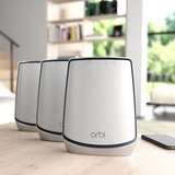 Netgear Orbi RBK853 3er Set, Mesh Router 1x Router (RBR850), 2x Satellit (RBS850)